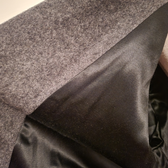 VINTAGE Grey Poncho style Trench Coat black woven accents Wool Jacket - Picture 8 of 9